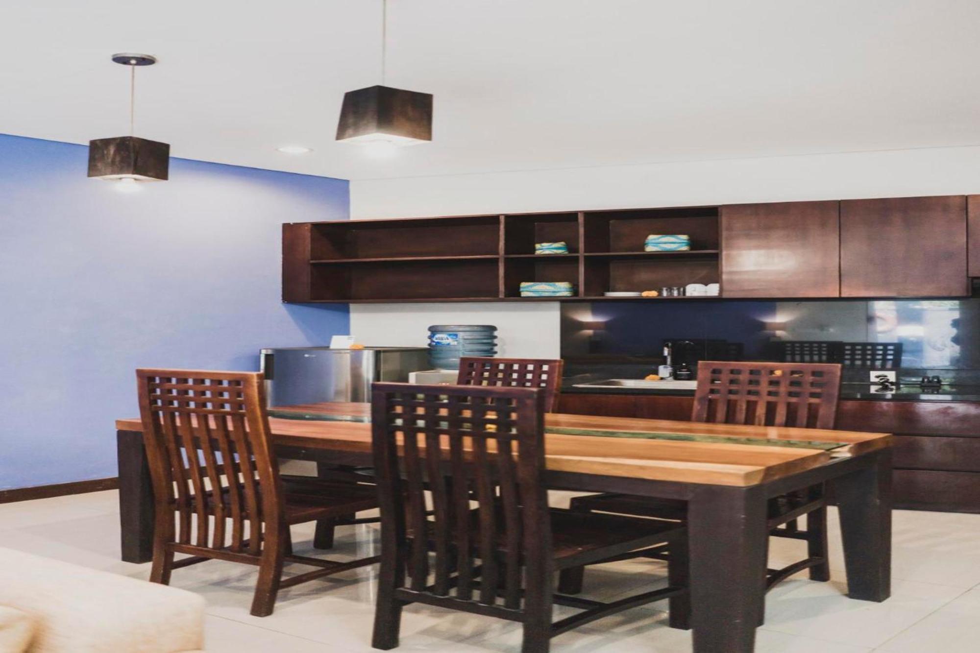 Canggu Circle Villa By Ini Vie Hospitality Екстериор снимка